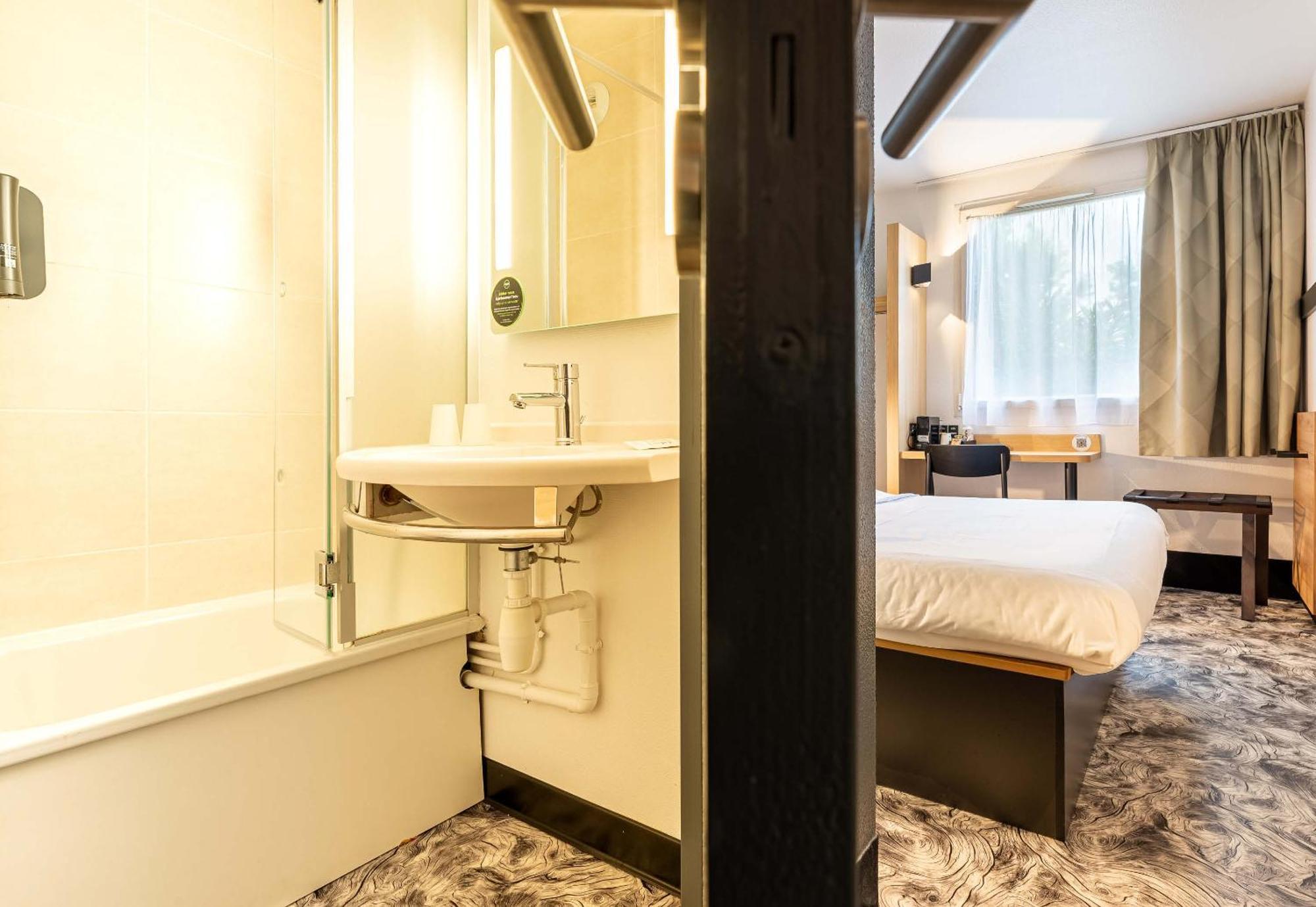 B&B Hotel Nantes Atlantis Le Zenith แซ็ง-เตร์แบล็ง ภายนอก รูปภาพ